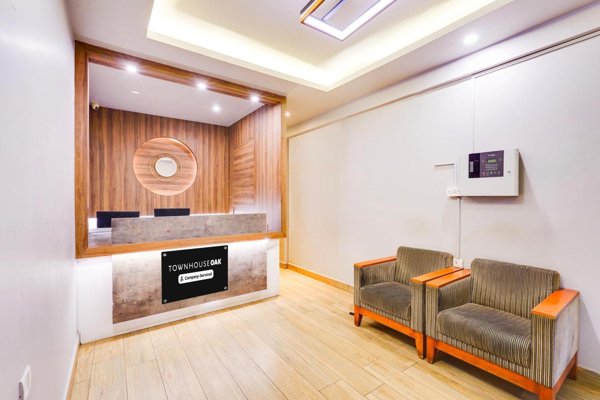 Super Townhouse Oak Kodambakkam Formerly Cine City Chennai Exterior photo
